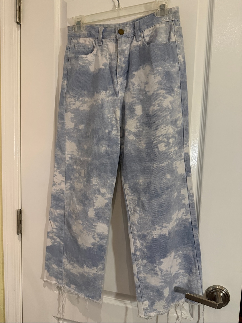 Princess Polly High-Waisted Cloud Print Jeans Size 4